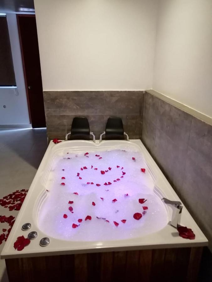 Hotel El Faro Buga Zewnętrze zdjęcie